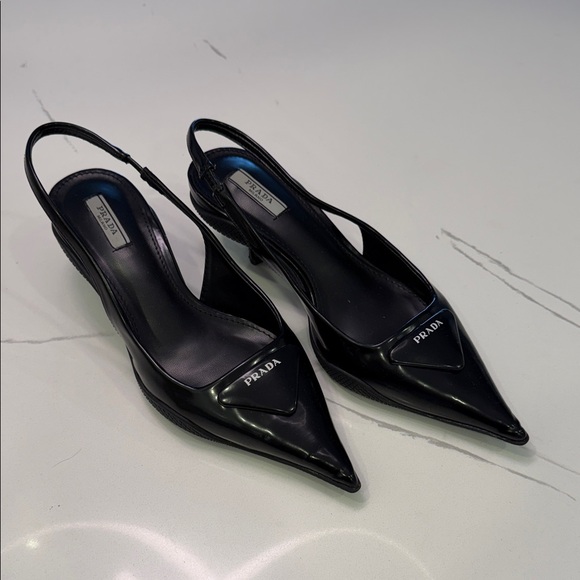 The Unbranded Brand Shoes - Black Patent Leather Pointed Slingback Pumps